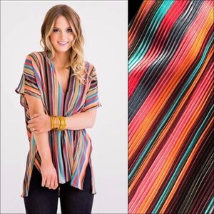 Karlie Muted Rainbow Striped Tunic Top Rib Knit Textured V-neck S